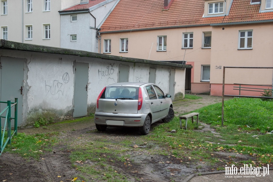 Mistrzowie parkowania w Elblągu (część 72), fot. 8