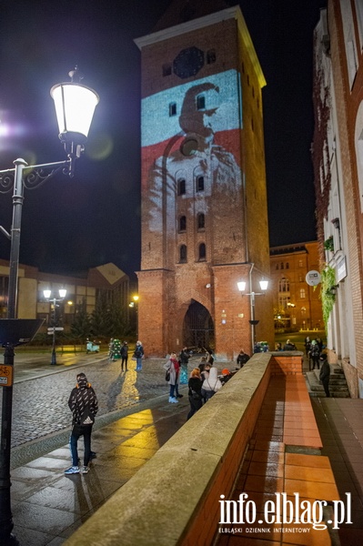 Elblski Strajk Kobiet zorganizowa kolejny protest pt.: ,, Wkurzone za Warszaw ''., fot. 20