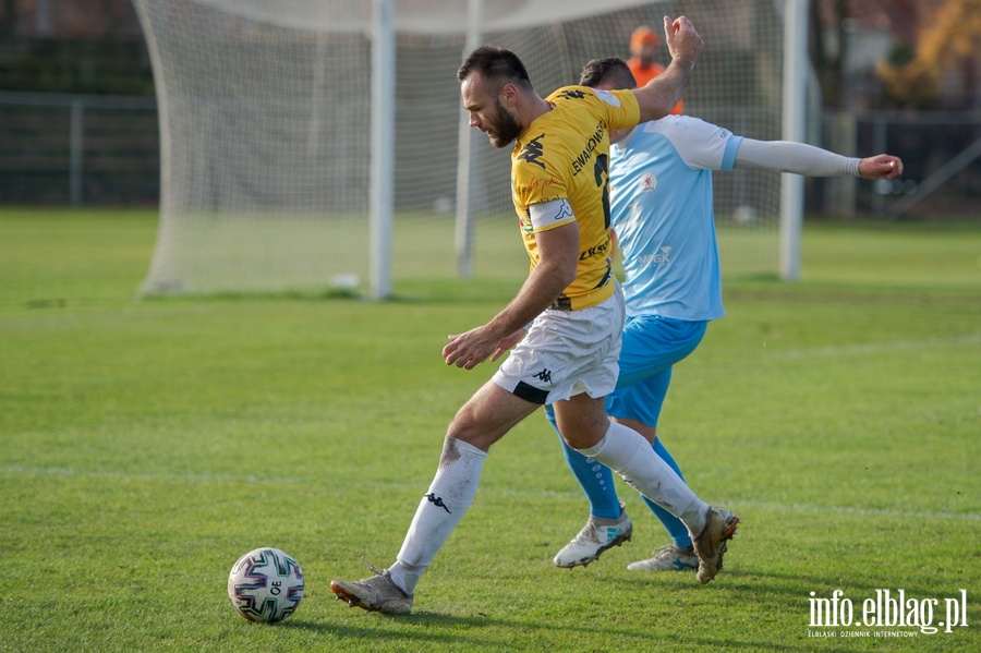 Olimpia odrabia ligowe straty. Olimpia - Bkitni Stargard 4:2, fot. 50