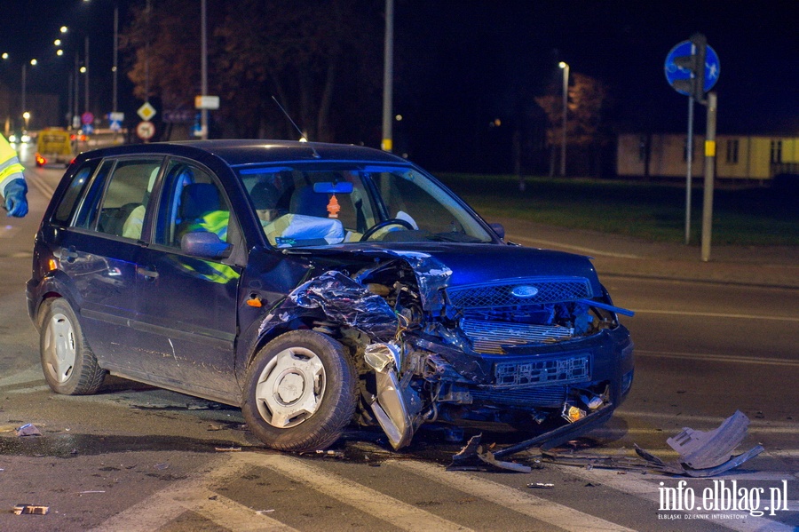 Czowka na skrzyowaniu al.Tysiclecia z Rycersk, fot. 6