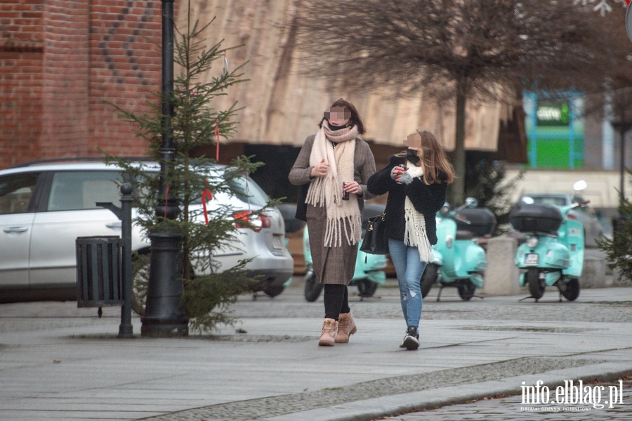 Czy elblążanie stosują się do wymogu noszenia maseczek ?, fot. 3
