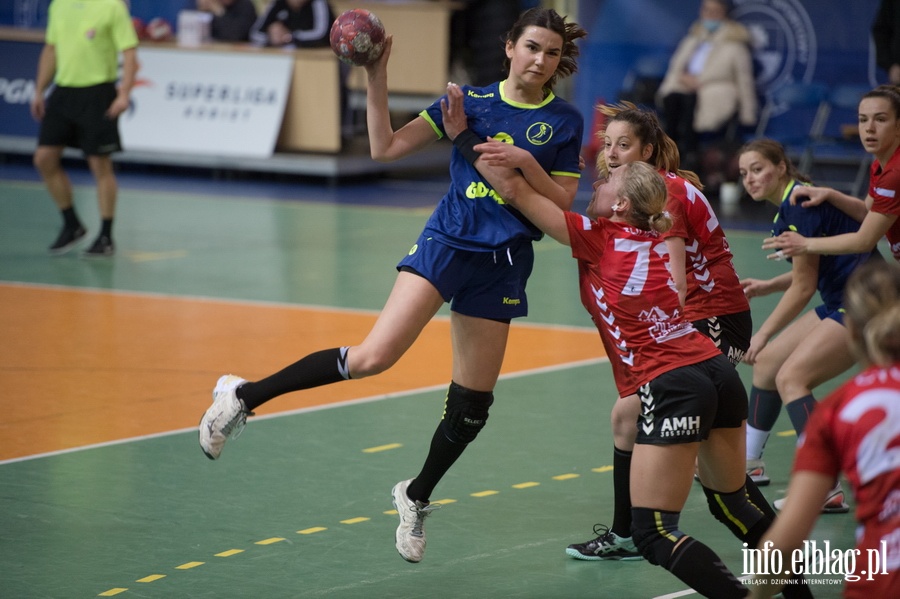 Turniejowy mecz pomiędzy EKS START Elbląg - ARKA Gdynia, fot. 2