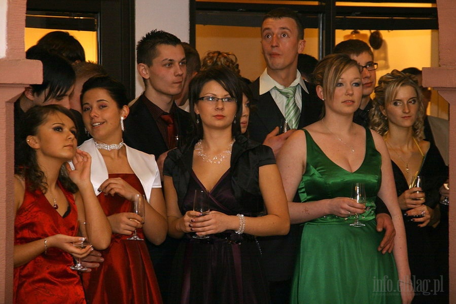 Studniówka 2010 w V Liceum Ogólnokształcącym, fot. 8