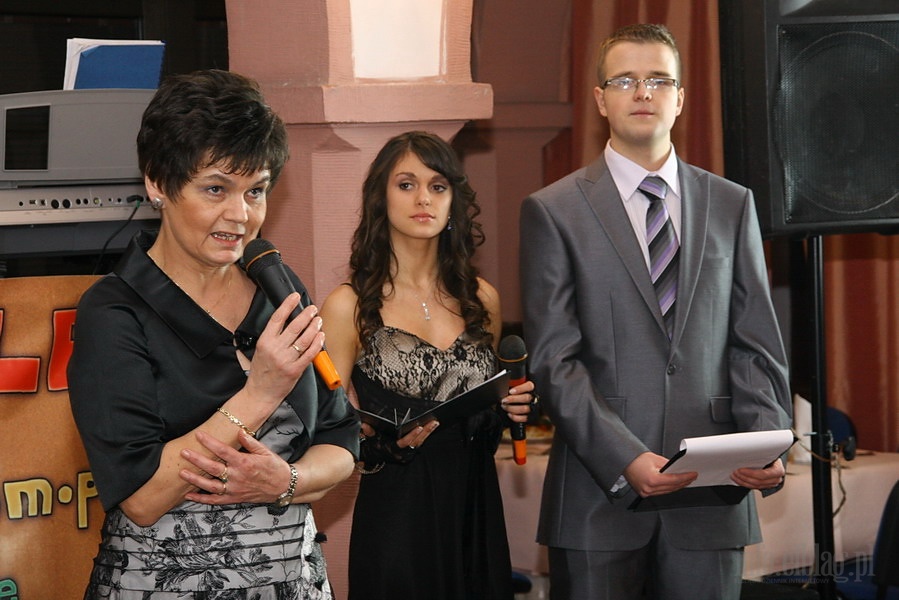 Studniówka 2010 w V Liceum Ogólnokształcącym, fot. 12