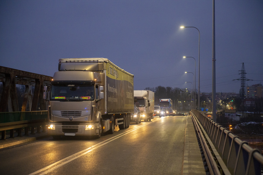 Wypadek dwch aut na mocie Unii Europejskiej., fot. 28