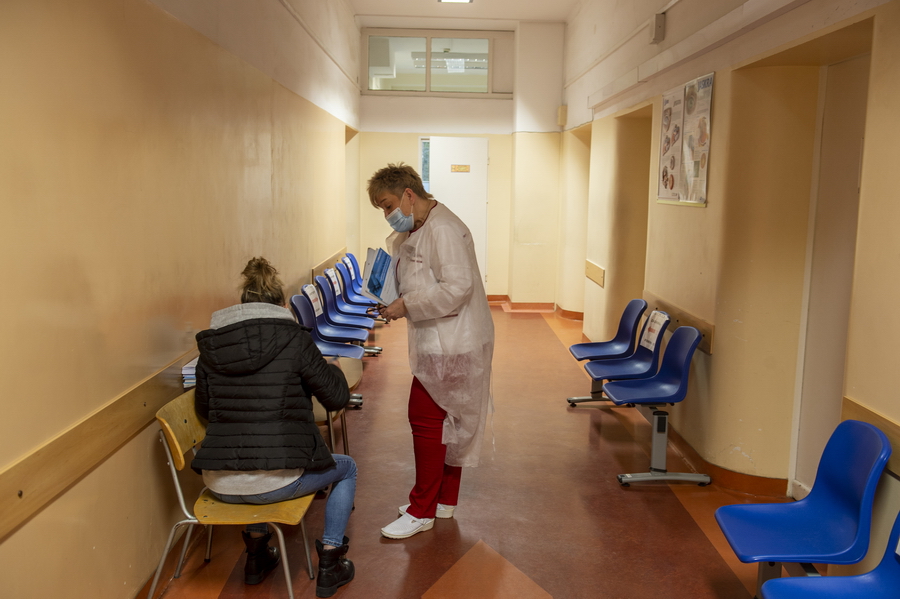Do Szpitala Miejskiego trafiło 450 szczepionek. "2/3 naszych pracowników chce się zaszczepić", fot. 2
