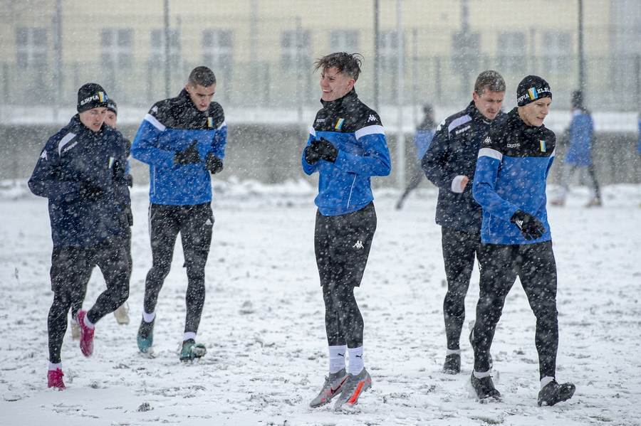 Olimpia ju trenuje. Przy Skrzydlatej rozpocza przygotowania do sezonu., fot. 13