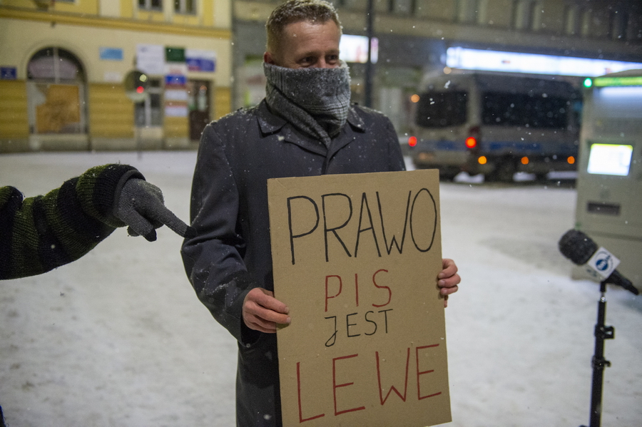 Mandaty mają zatrzymać protestujących? Za nami kolejna demonstracja, fot. 5