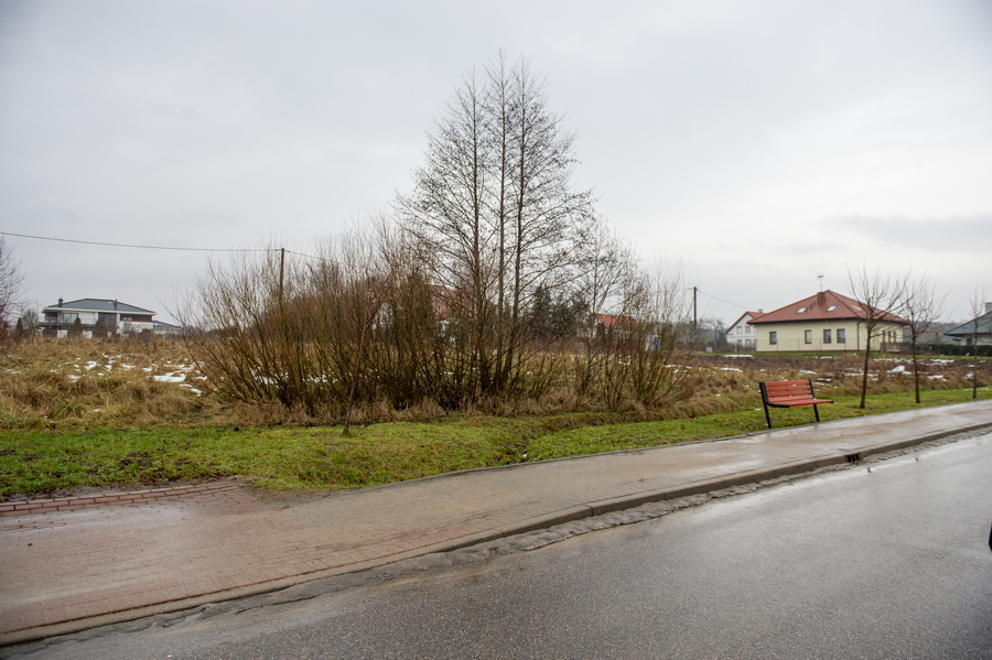 Teren przy ul. Chrobrego idzie pod młotek. Miasto chce za niego 1,8 mln zł, fot. 14