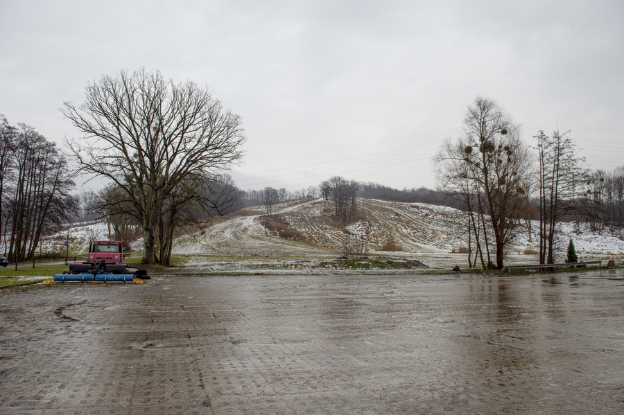 Teren przy ul. Chrobrego idzie pod motek. Miasto chce za niego 1,8 mln z, fot. 24