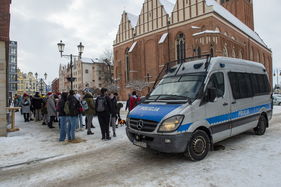 328 wolontariuszy chodzi dzi po Elblgu z WOP-owymi puszkami, fot. 73