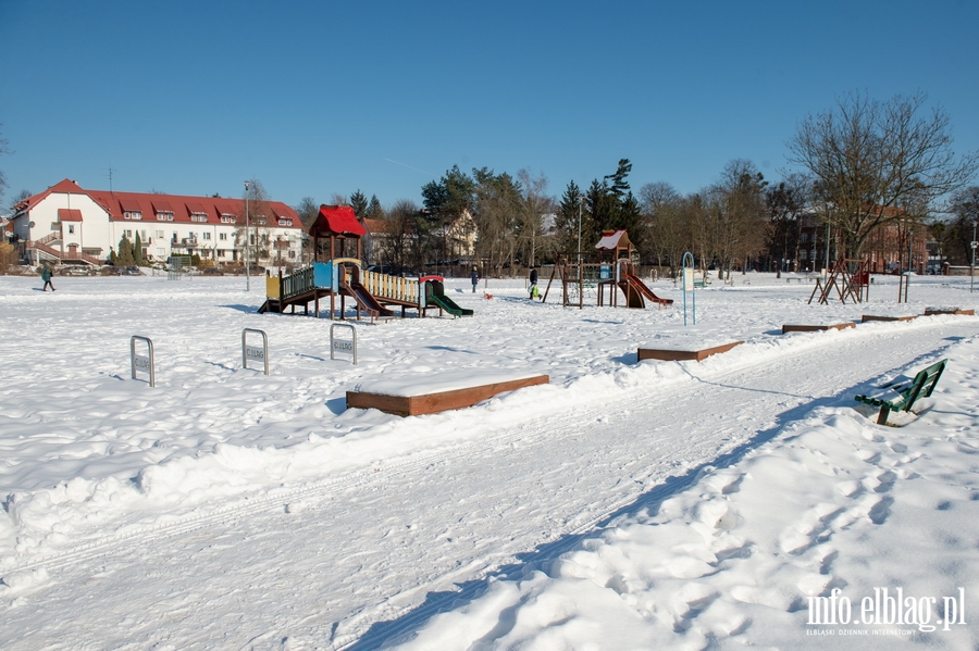 Park im. Generaa Bolesawa Nieczuja-Ostrowskiego zimow por, fot. 25