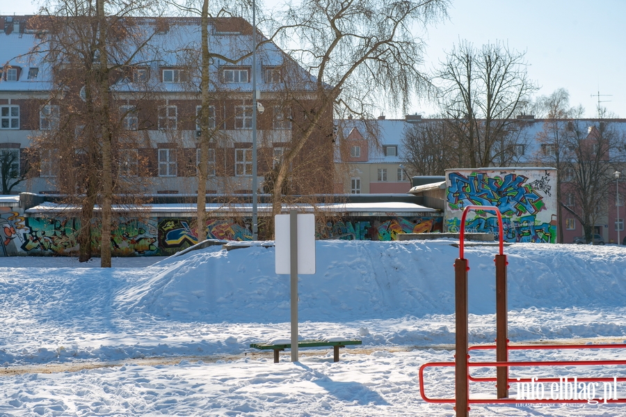 Park im. Generaa Bolesawa Nieczuja-Ostrowskiego zimow por, fot. 27