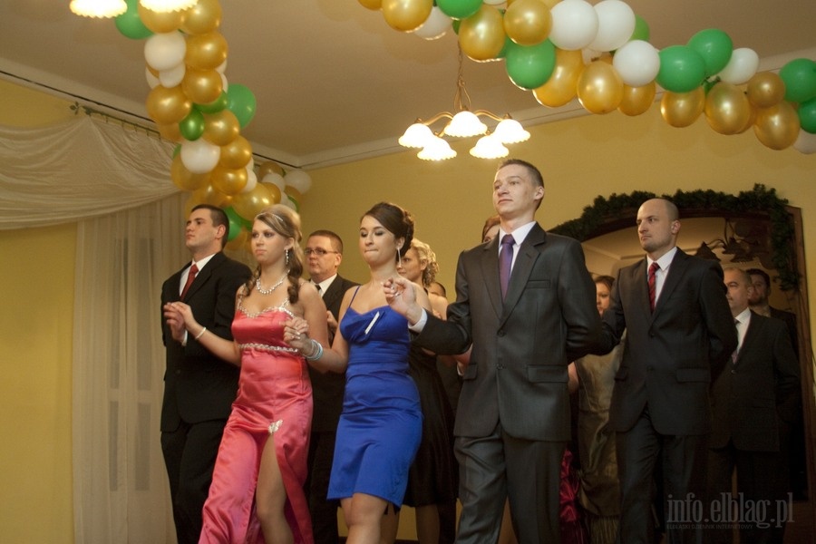 Studniówka 2010 w Zespole Szkół Inżynierii Środowiska i Usług, fot. 16