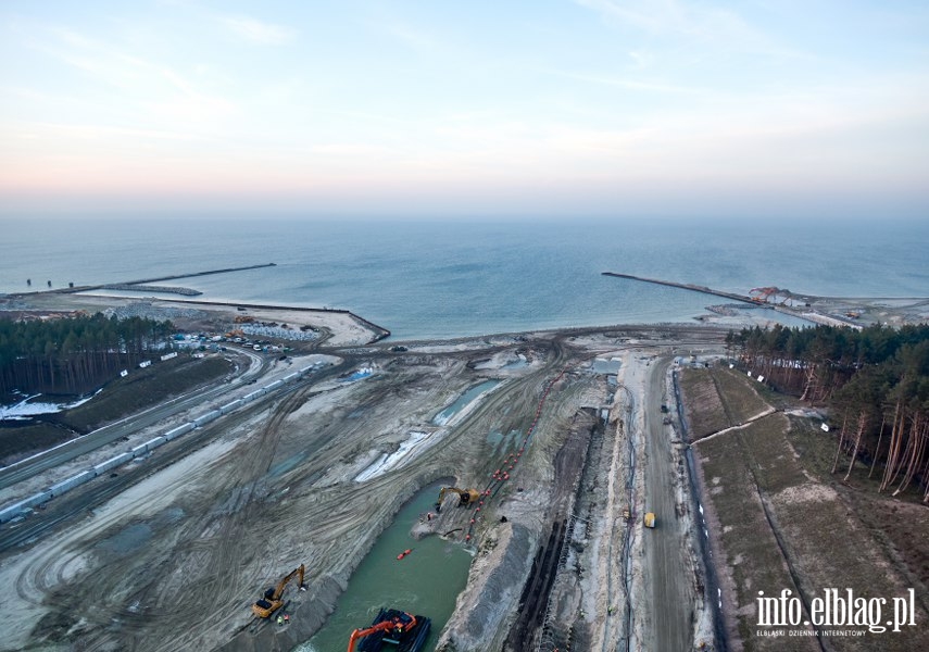 Na Przekopie pierwsze betonowanie na luzie, fot. 20