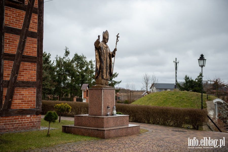 Jak wygldaj elblskie kocioy? Zobacz Koci Rzymskokatolicki pw. Bogosawionej Doroty z Mtw (odc.6), fot. 4