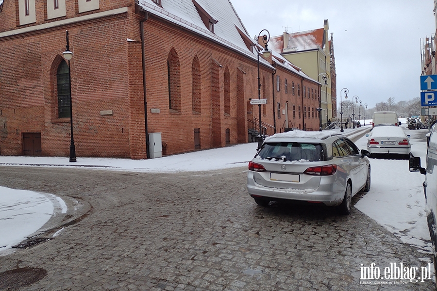 Mistrzowie parkowania w Elblągu (część 81), fot. 8