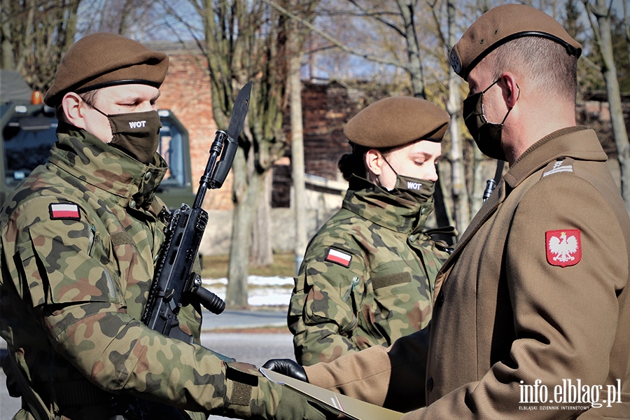 Uroczysta przysiga wojskowa w 4 Warmisko-Mazurskiej Brygadzie Obrony Terytorialnej, fot. 18