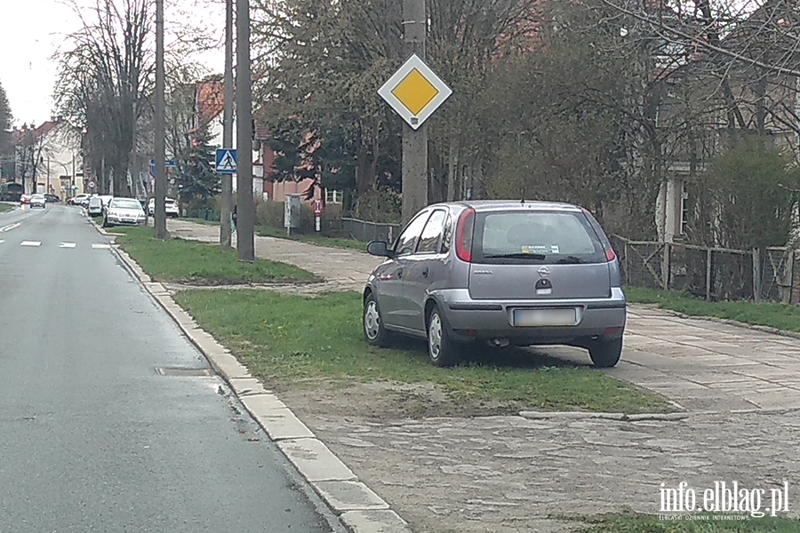 Mistrzowie parkowania w Elblągu (część 86), fot. 6