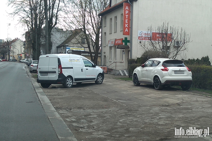 Mistrzowie parkowania w Elblągu (część 86), fot. 7