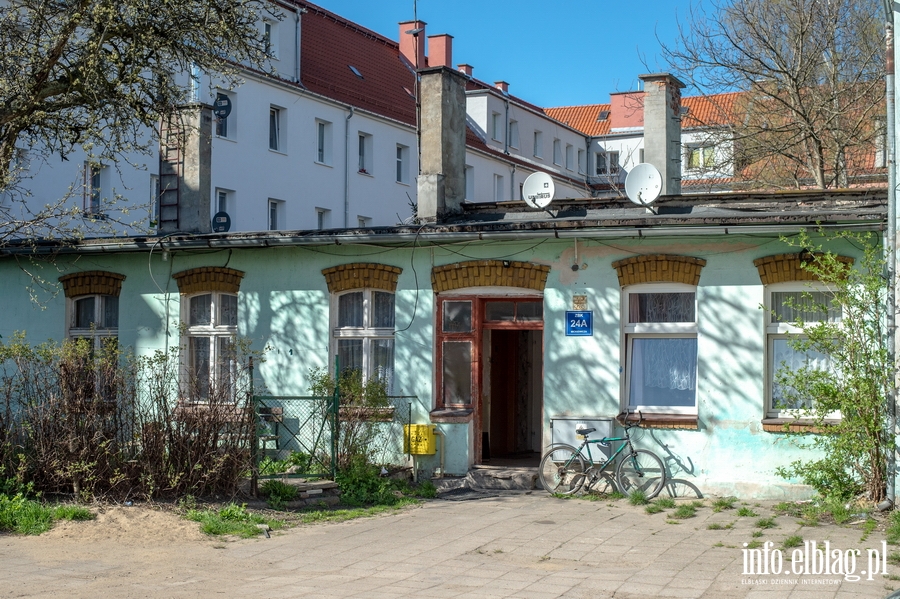 Ulica Adama Mickiewicza, fot. 79