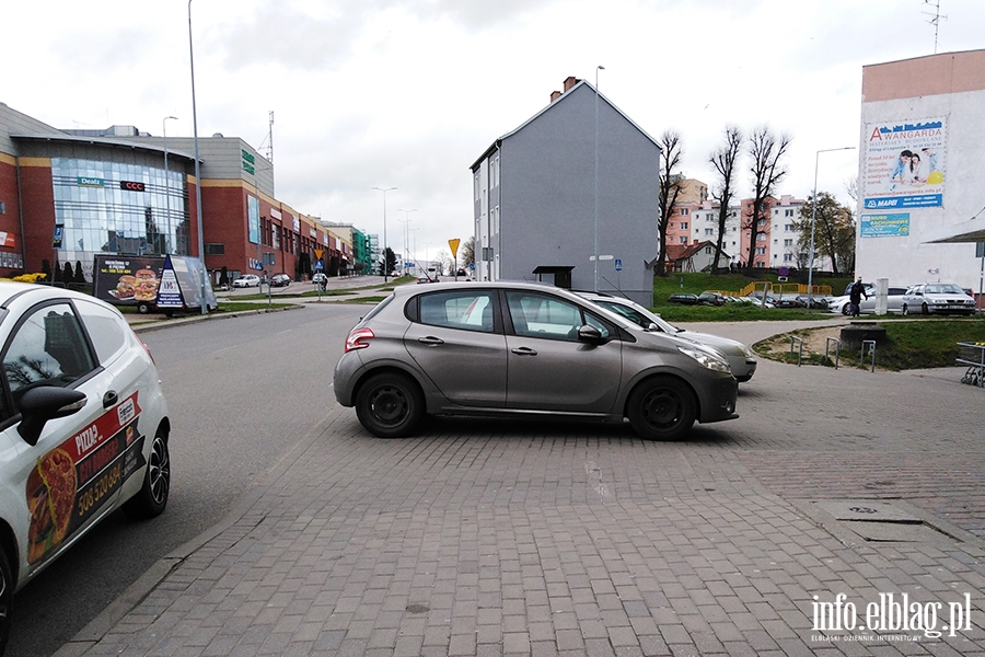 Mistrzowie parkowania w Elblgu (cz 87), fot. 9