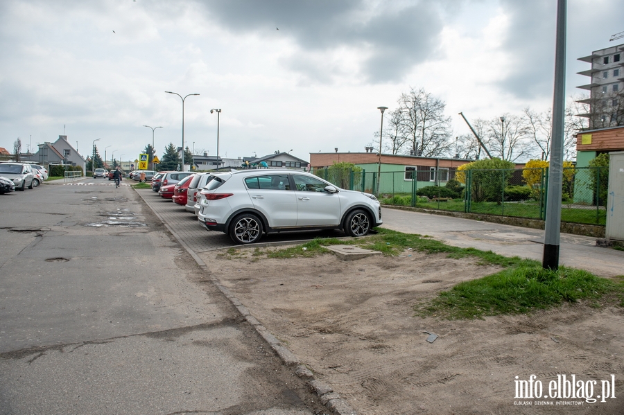 Radny: Bez wtpienia ze wzgldu na bezpieczestwo konieczna jest naprawa ul. Mielczarskiego, fot. 2