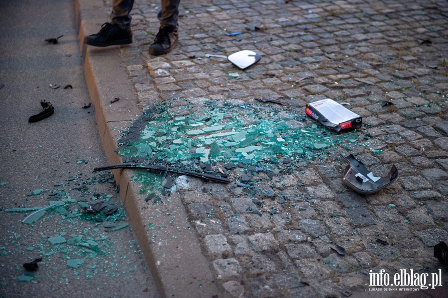 Kolejny wypadek przy szkole muzycznej, fot. 4