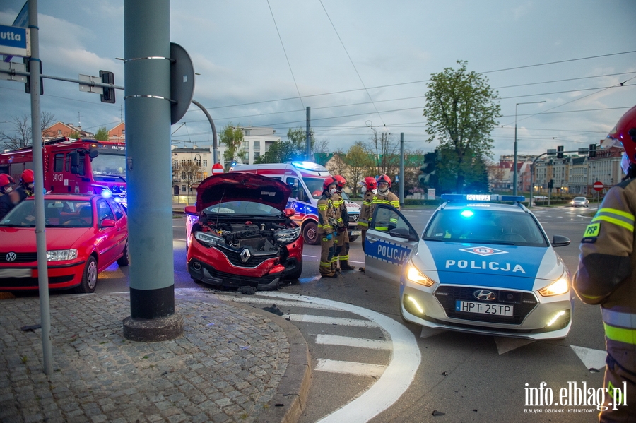 Kolejny wypadek przy szkole muzycznej, fot. 10