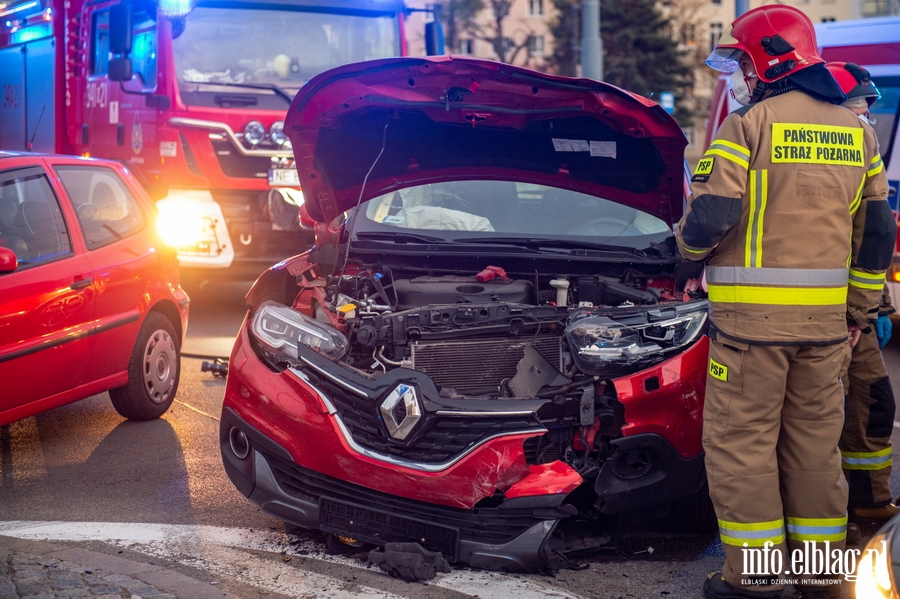 Kolejny wypadek przy szkole muzycznej, fot. 11