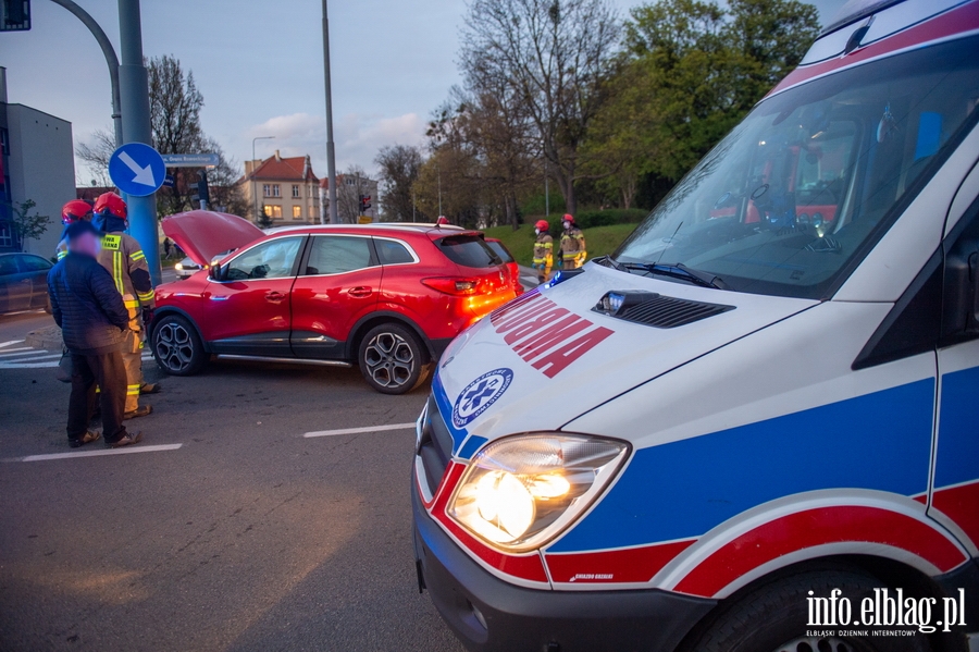 Kolejny wypadek przy szkole muzycznej, fot. 16