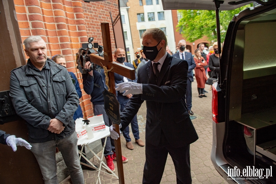 "Żegnamy gorącego patriotę, dobrego człowieka". Pogrzeb posła Jerzego Wilka, fot. 17