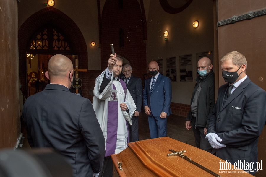 "Żegnamy gorącego patriotę, dobrego człowieka". Pogrzeb posła Jerzego Wilka, fot. 21