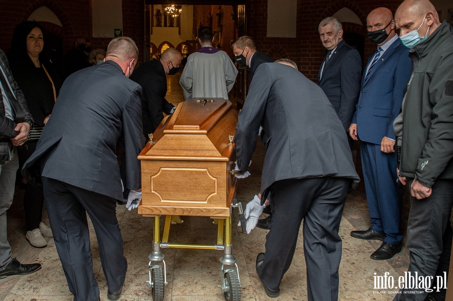"Żegnamy gorącego patriotę, dobrego człowieka". Pogrzeb posła Jerzego Wilka, fot. 22