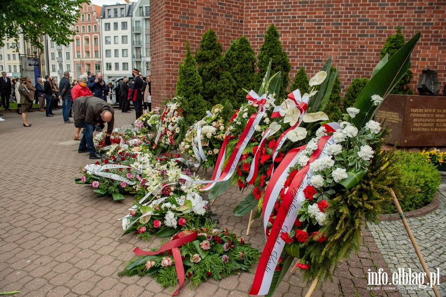 "egnamy gorcego patriot, dobrego czowieka". Pogrzeb posa Jerzego Wilka, fot. 28