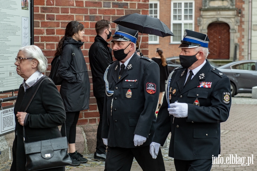 "egnamy gorcego patriot, dobrego czowieka". Pogrzeb posa Jerzego Wilka, fot. 37