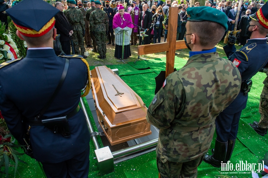 Jerzy Wilk zosta pochowany w Alei Zasuonych na Cmentarzu Agrykola, fot. 48