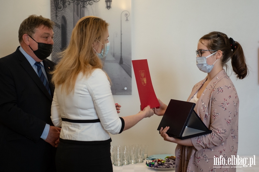 Omiu Wspaniaych zostao nagrodzonych. Elblanin Jakub Konieczny doczy do grona Oglnopolskich Laureatw, fot. 19