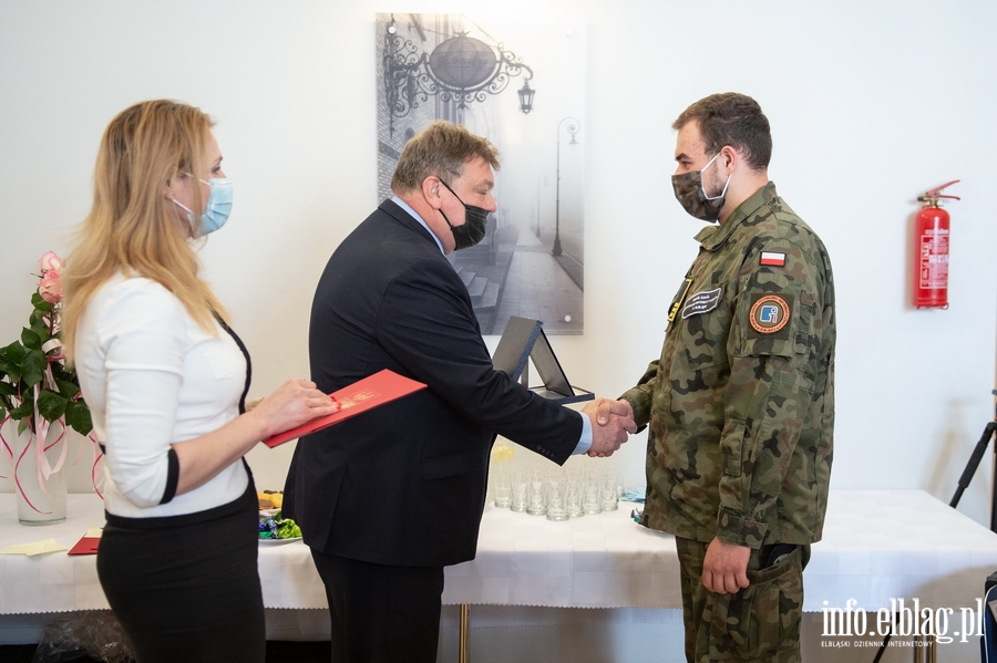 Omiu Wspaniaych zostao nagrodzonych. Elblanin Jakub Konieczny doczy do grona Oglnopolskich Laureatw, fot. 34