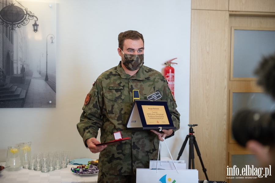 Omiu Wspaniaych zostao nagrodzonych. Elblanin Jakub Konieczny doczy do grona Oglnopolskich Laureatw, fot. 35