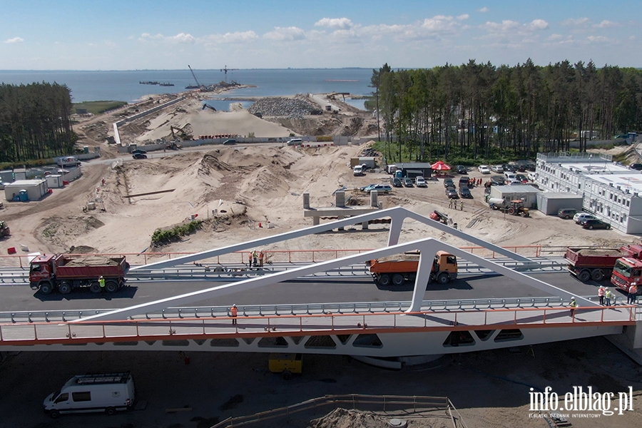 Pierwszy z mostów na Mierzei przechodzi próbne obciążenia!, fot. 5