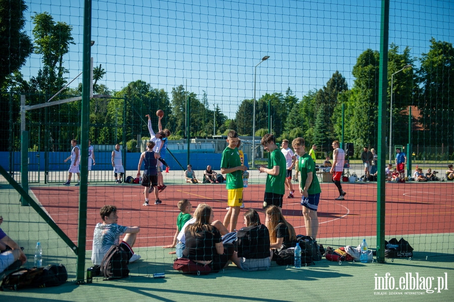 Streetball na Kalbarze - zawody 3 vs 3, fot. 4