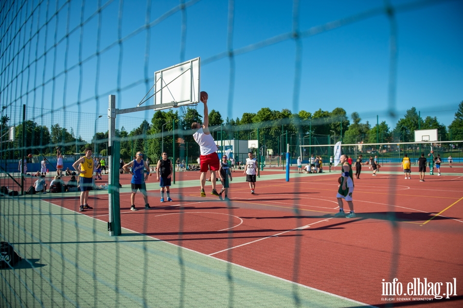 Streetball na Kalbarze - zawody 3 vs 3, fot. 8