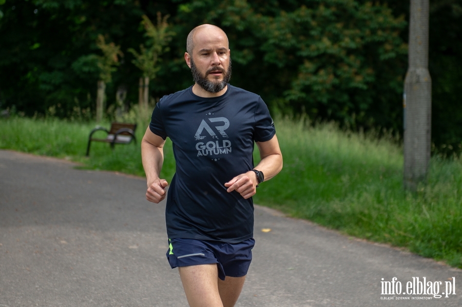 "Bieganie ma sprawia przyjemno". Pierwszy elblski parkrun za nami , fot. 21