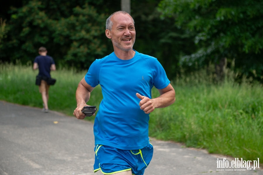 "Bieganie ma sprawia przyjemno". Pierwszy elblski parkrun za nami , fot. 22