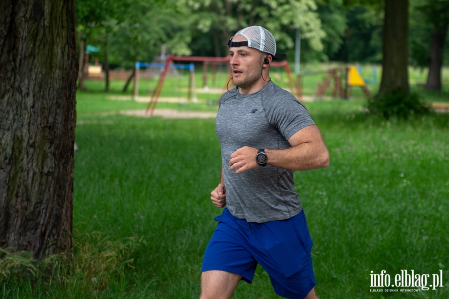 "Bieganie ma sprawia przyjemno". Pierwszy elblski parkrun za nami , fot. 24