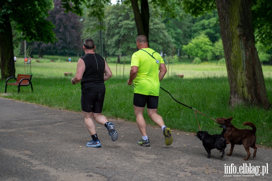 "Bieganie ma sprawia przyjemno". Pierwszy elblski parkrun za nami , fot. 39