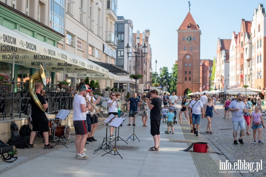 Elblskie wito Muzyki. Koncerty na ulicach starwki, a na fina Dwiczna Parada, fot. 35