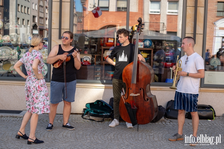 Elblskie wito Muzyki. Koncerty na ulicach starwki, a na fina Dwiczna Parada, fot. 47