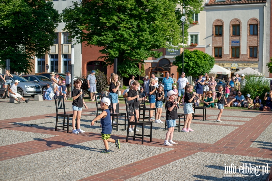 Elblskie wito Muzyki. Koncerty na ulicach starwki, a na fina Dwiczna Parada, fot. 62